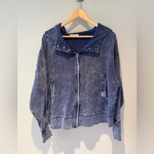 Zenana Blue waffle knit zip-up hoodie Size Medium